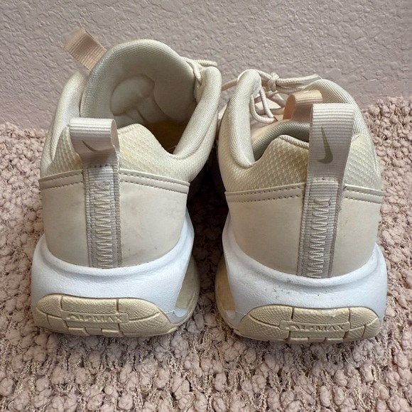 Nike Women's Air Max Pink, sz 8.5 - Picture 7 of 10